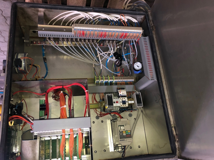 5155 Newtec 2000 / G45 weigher and bagger