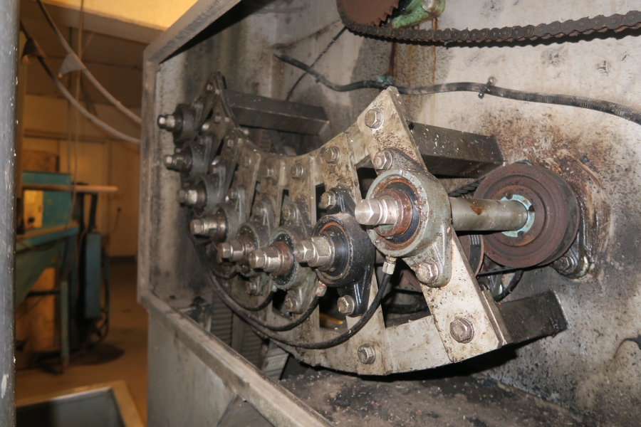 5158 PPM Karborund Schälmaschine 3 M / oder Komplettlinie