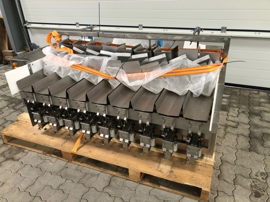 5159 Newtec 2009 PCB weigher for processed products