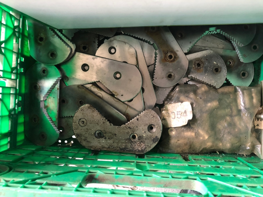 5226 Sormac USM-100 Zwiebelschäler