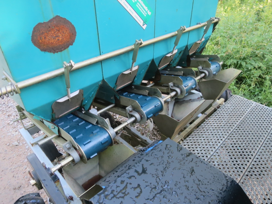 5230 Haarby Zwiebel Pflanzmaschine