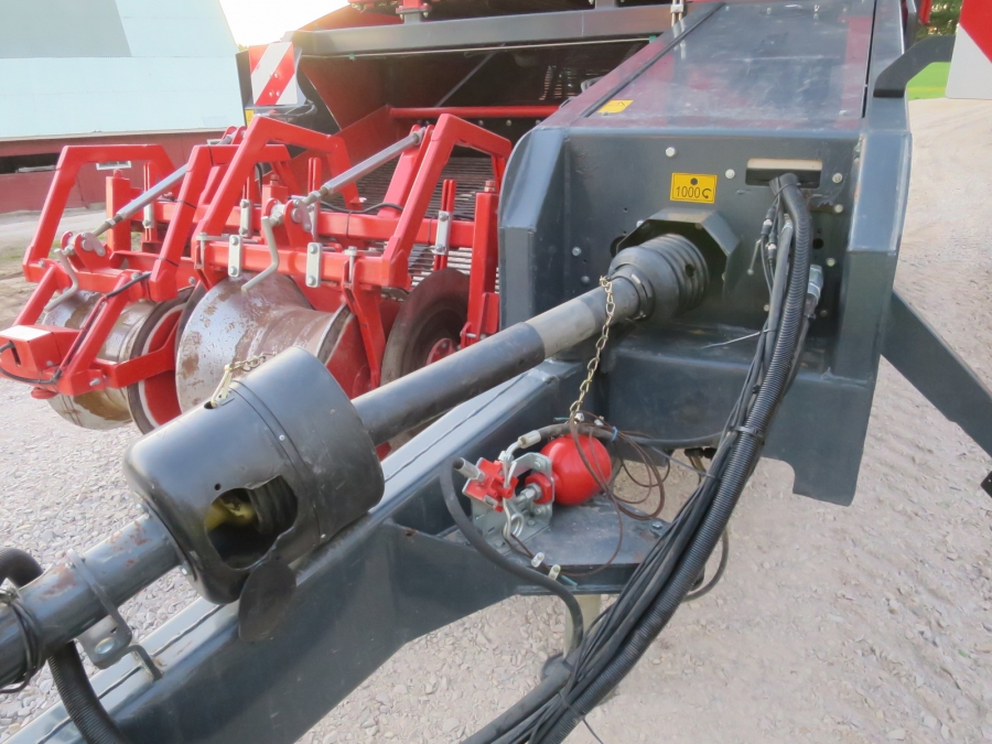 5231 Dewulf RA2060 potato harvester