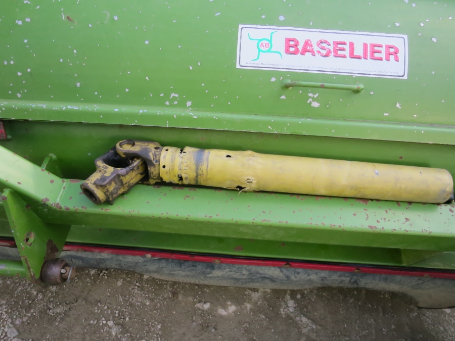 5238 Baselier haulm topper 4LKB370 