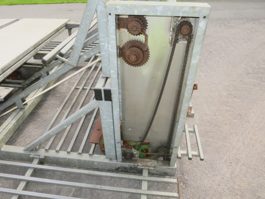 5245 Transplanter Van Den Beucken Pflanzmaschine