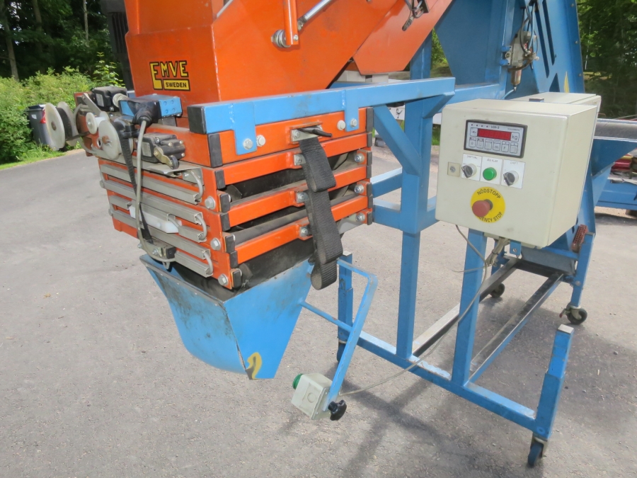 5259 EMVE automatic weigher for carrots, potatoes etc