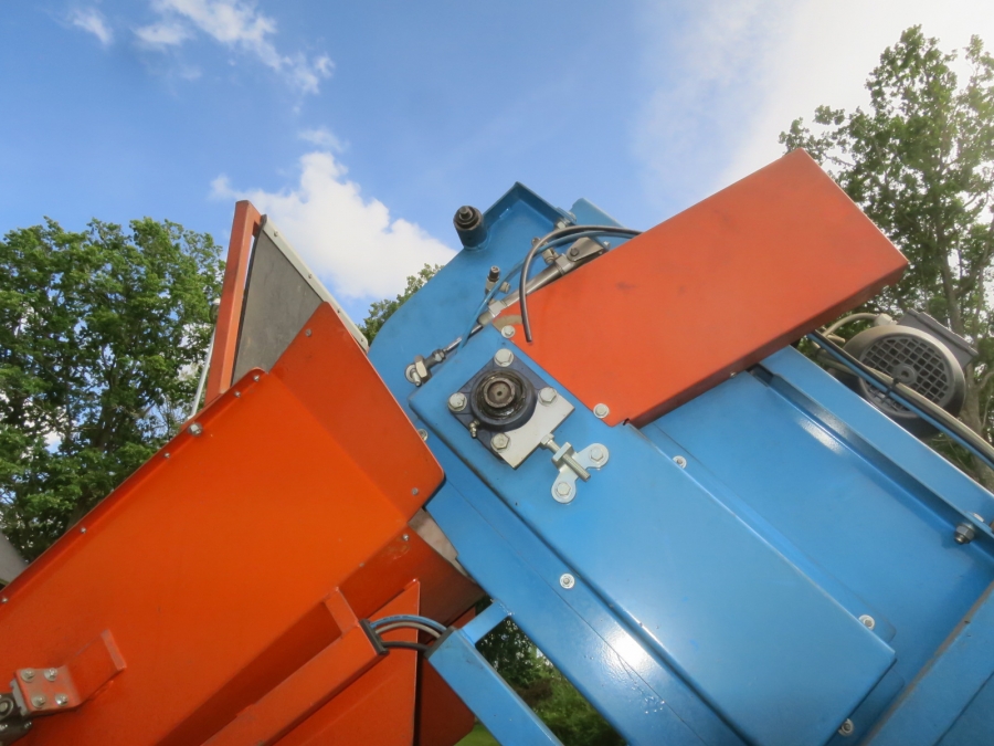 5259 EMVE automatic weigher for carrots, potatoes etc