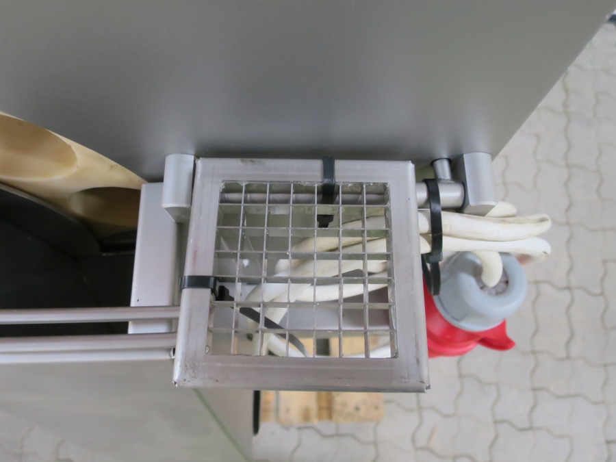 5260 Backus Sormac carrot baton machine