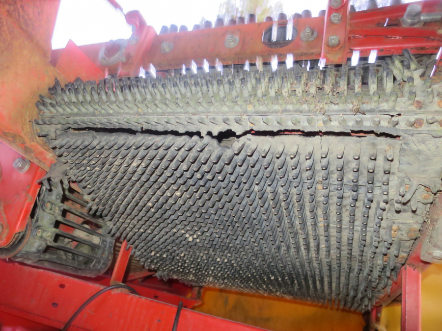 5268 Grimme SE70-20 potato harvester