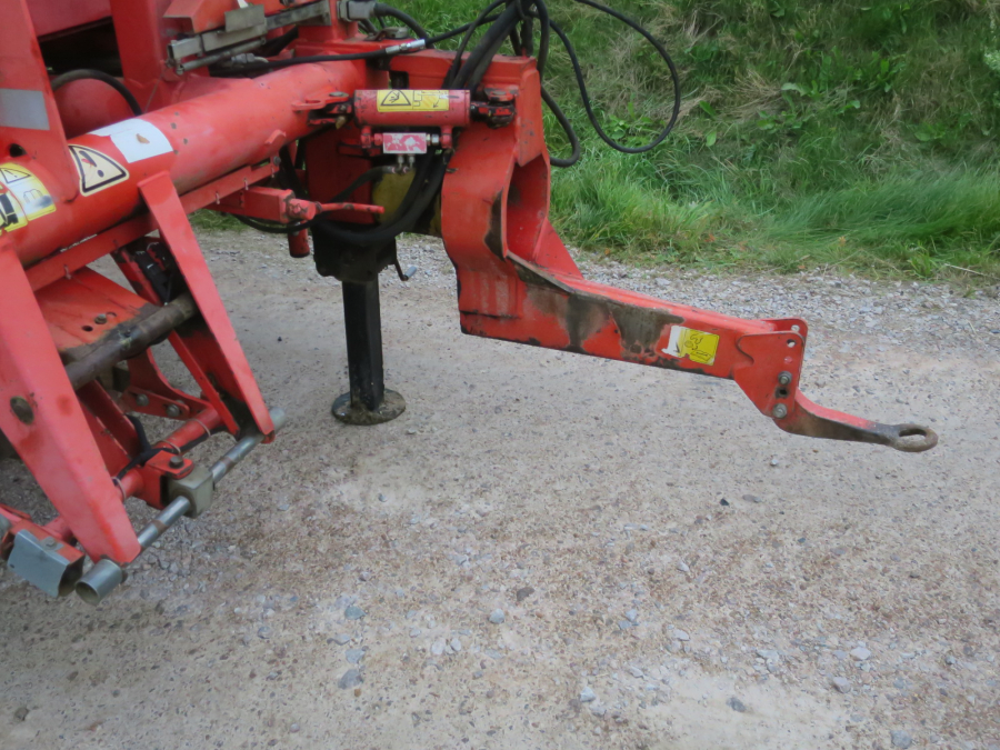 5276 Grimme SE75-30 potato harvester