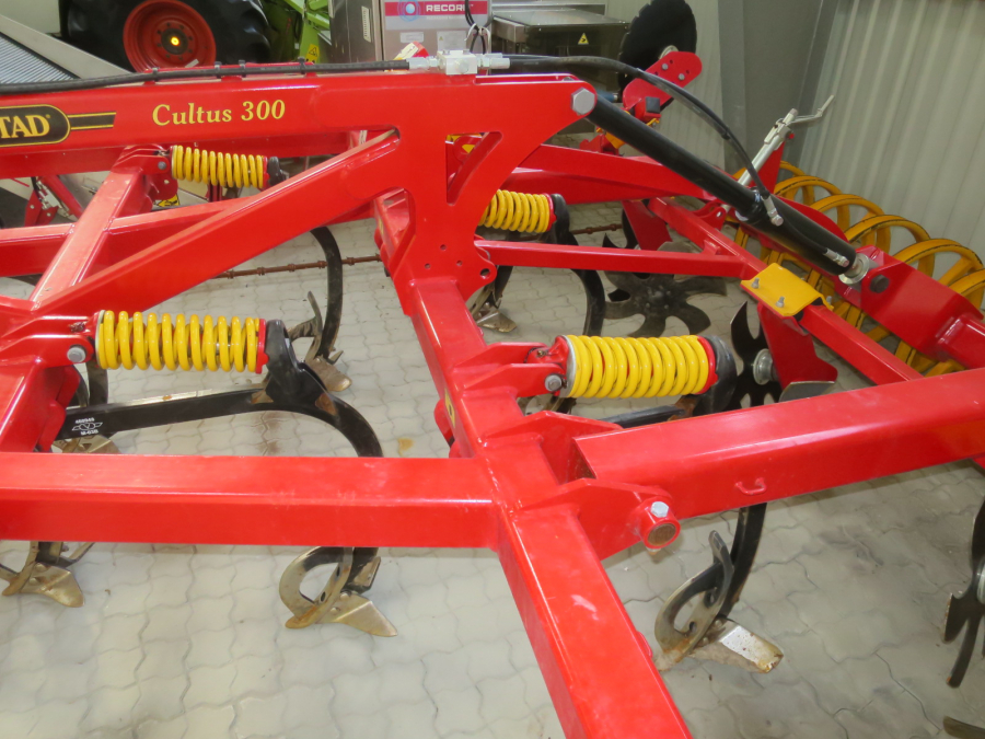 5280 Vaderstad cultus 300 Kultivator