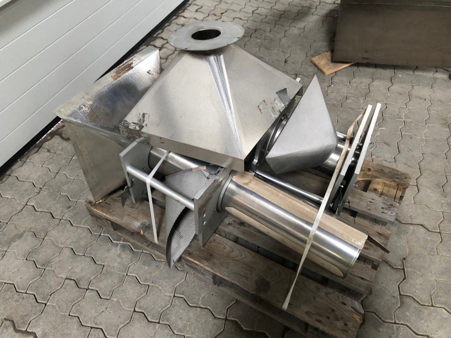 5282 GNA AV65 Flow pack Vertical bagger