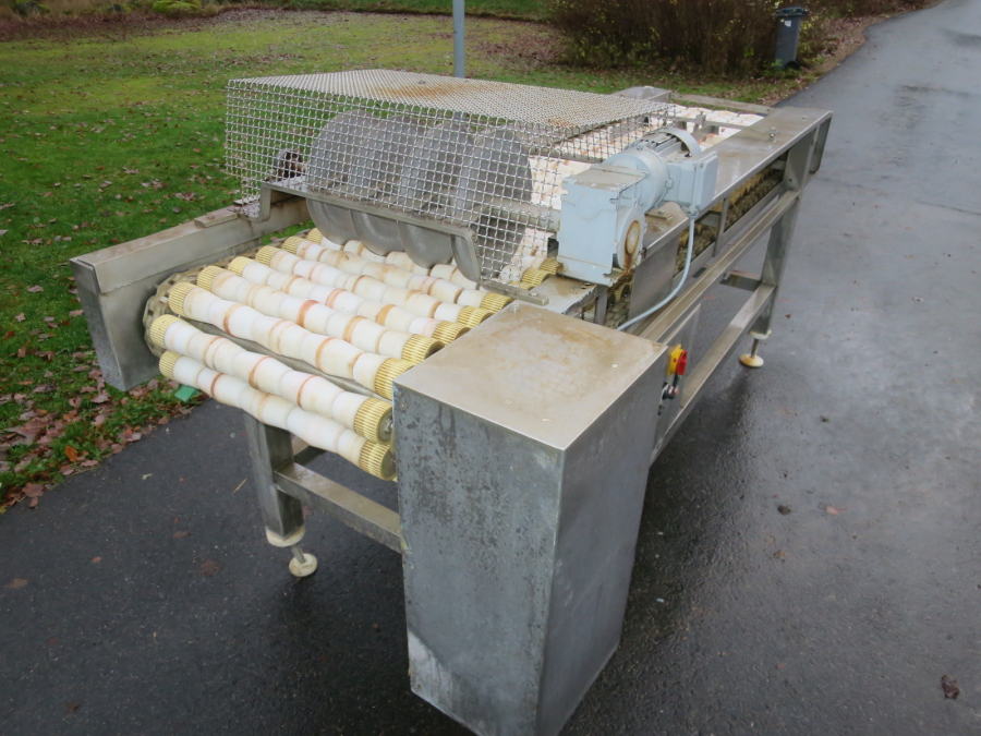 5292 Dornow potato halving machine for potato
