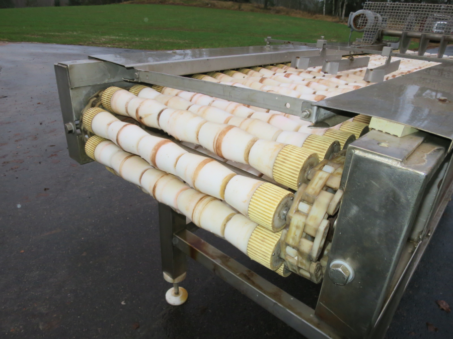 5292 Dornow potato halving machine for potato