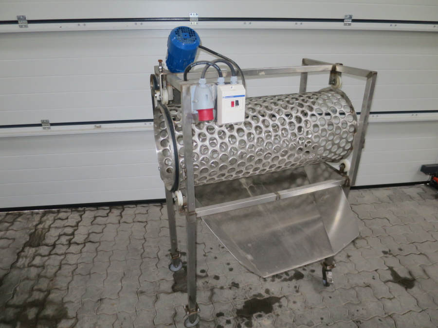 5298 Sorting drum for peeled product