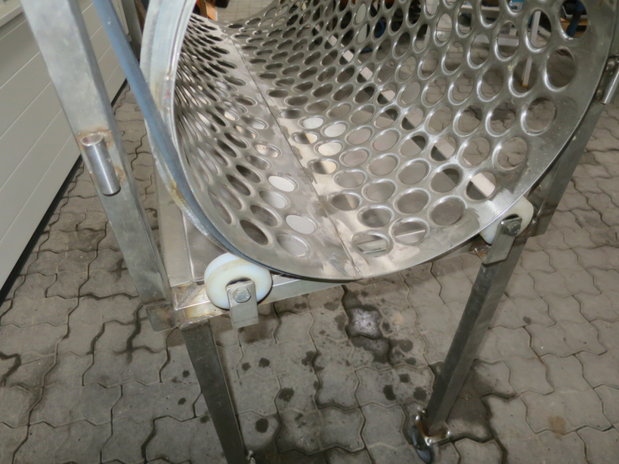 5298 Sorting drum for peeled product