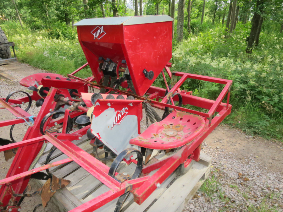5315 Juko potato planter 2 row
