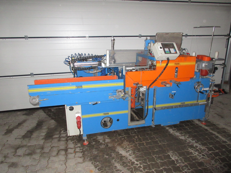 5325 EMVE Verpackungsmaschine mit Doppelwaage
