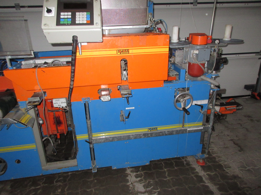 5325 EMVE Verpackungsmaschine mit Doppelwaage