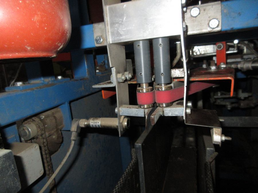 5325 EMVE Verpackungsmaschine mit Doppelwaage