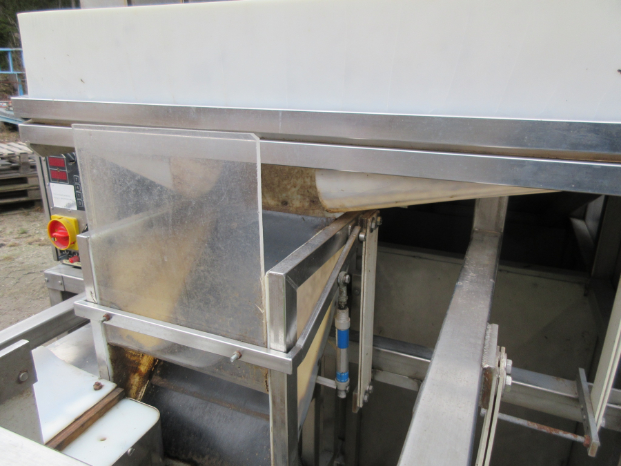 5343 Newtec 2000/G40 weigher and bagger