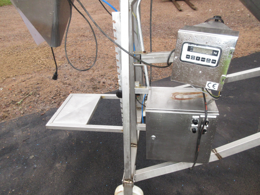 5363 Ekomatic automatic weigher with screw feeding