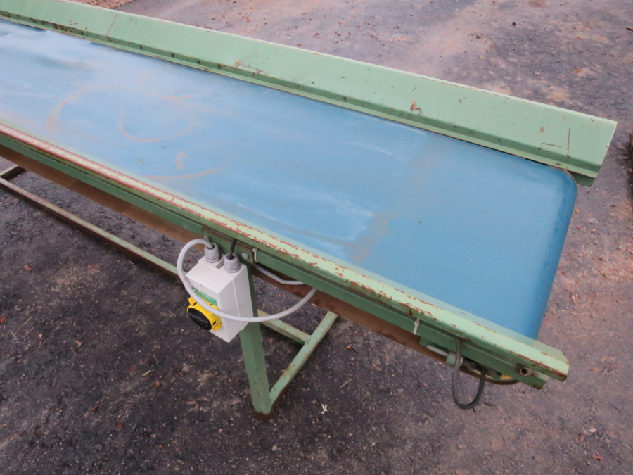 5373 Conveyor 2600x500 mm 