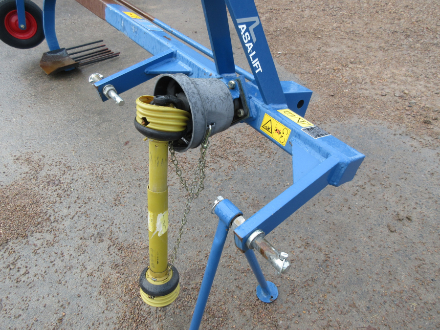5384 ASa-Lift leek harvester