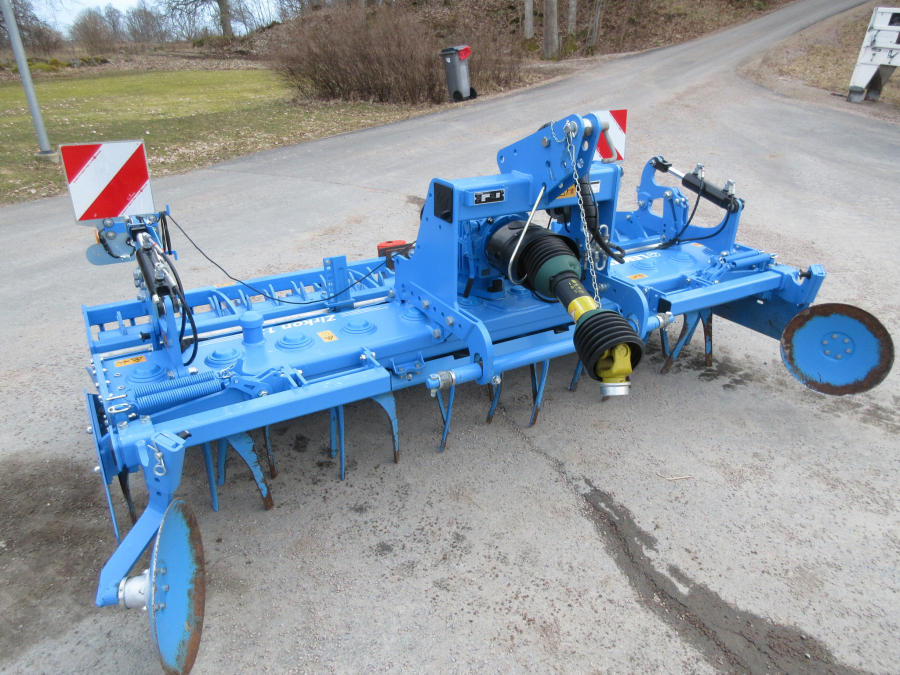 5398 Lemken Zirkon 12 power harrow 3 m