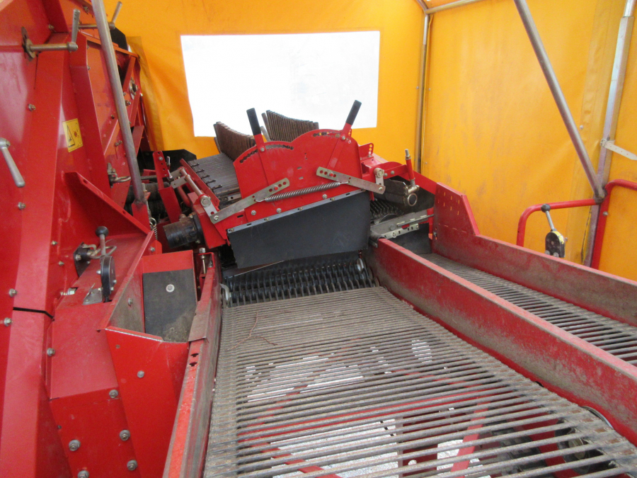 5403 Grimme SE75-40 potato harvester for sale used machine
