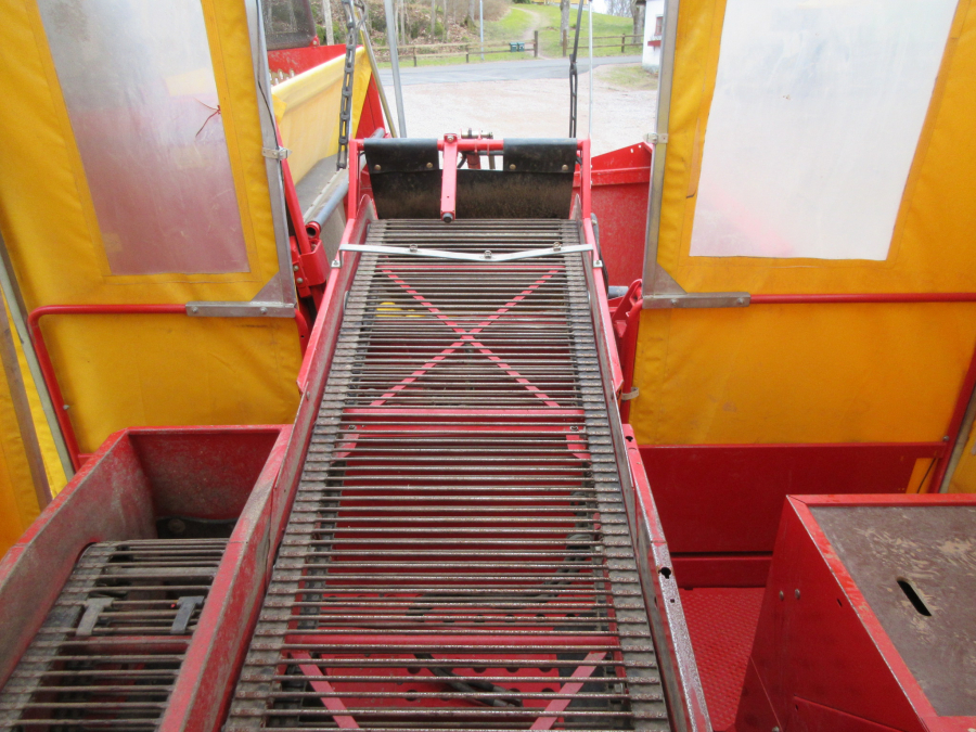 5403 Grimme SE75-40 potato harvester for sale used machine