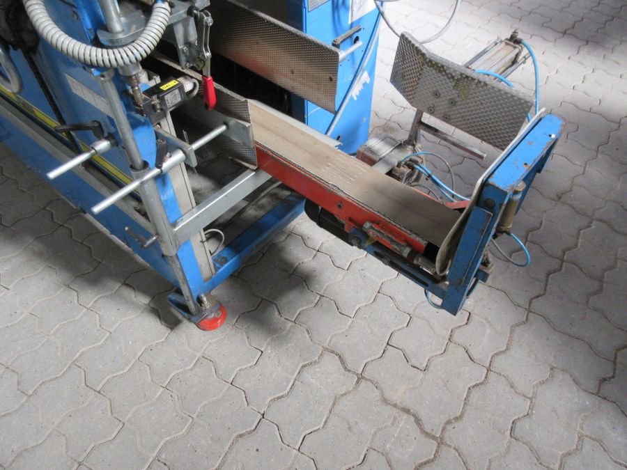 5417 EMVE BE5000 paper bagger