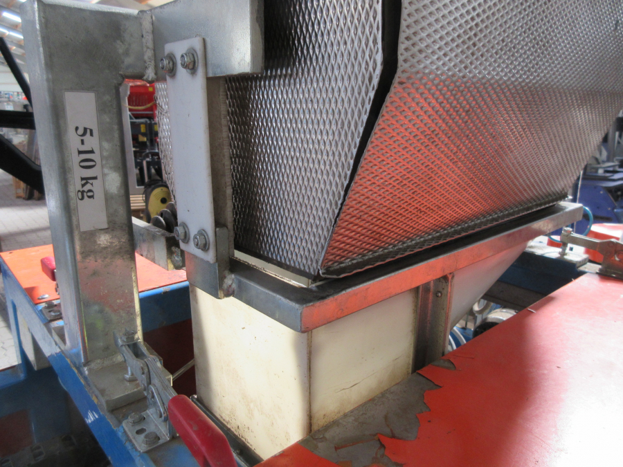 5417 EMVE BE5000 paper bagger