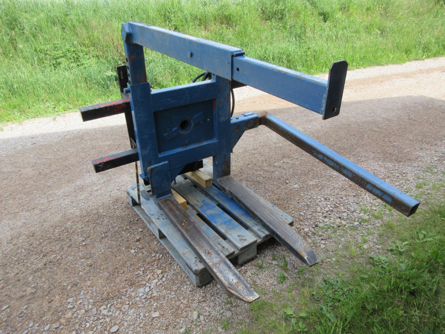 5446 Box turner side tipping