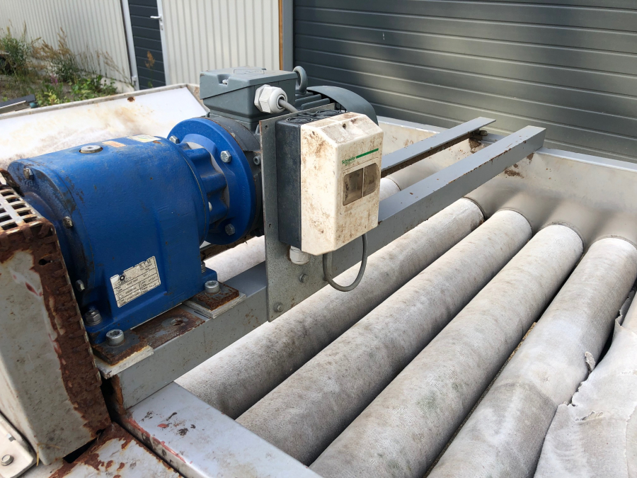 5449 Skals felt drier table 16 roller 1,2m wide