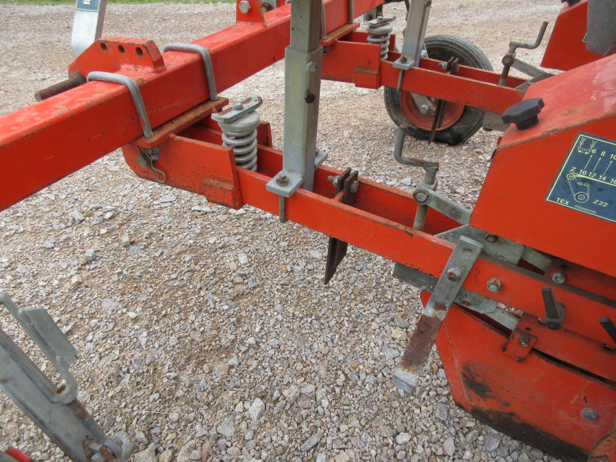 5461 Checchi & Magli Transplanter 2 row