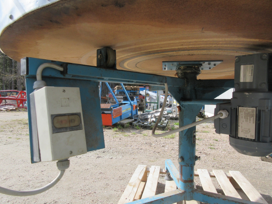 5466 EMVE Rotierende Tisch