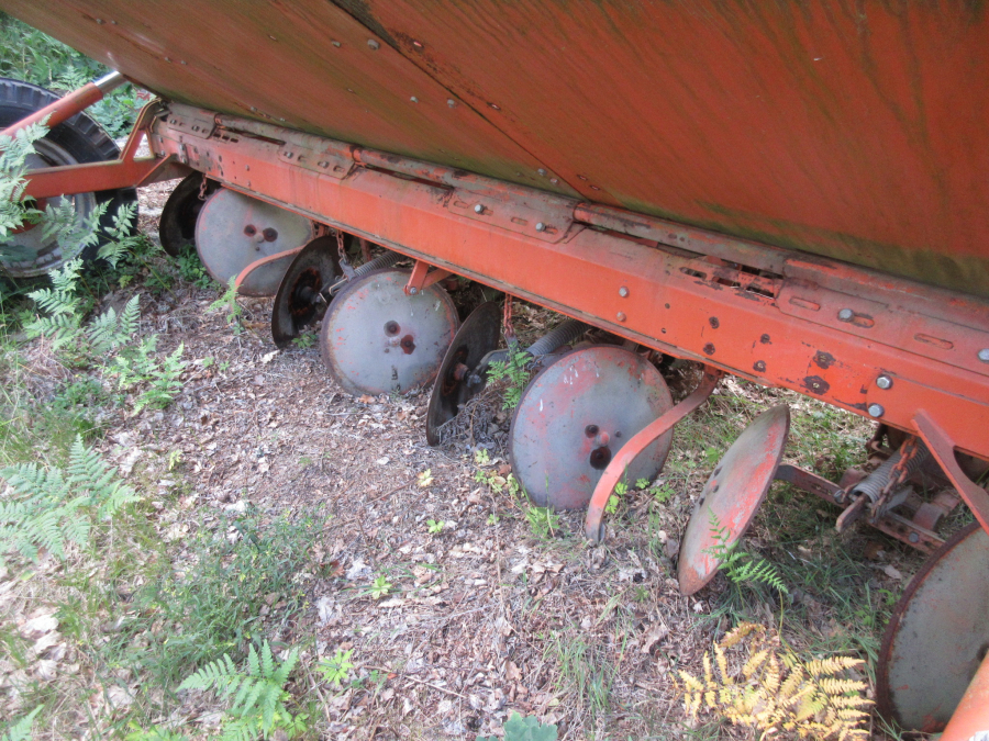 5470 Underhaug UN 4x85 Legemaschine Kartoffel