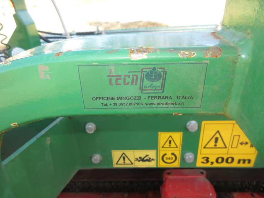 5475 Mingozzi bed weeder 