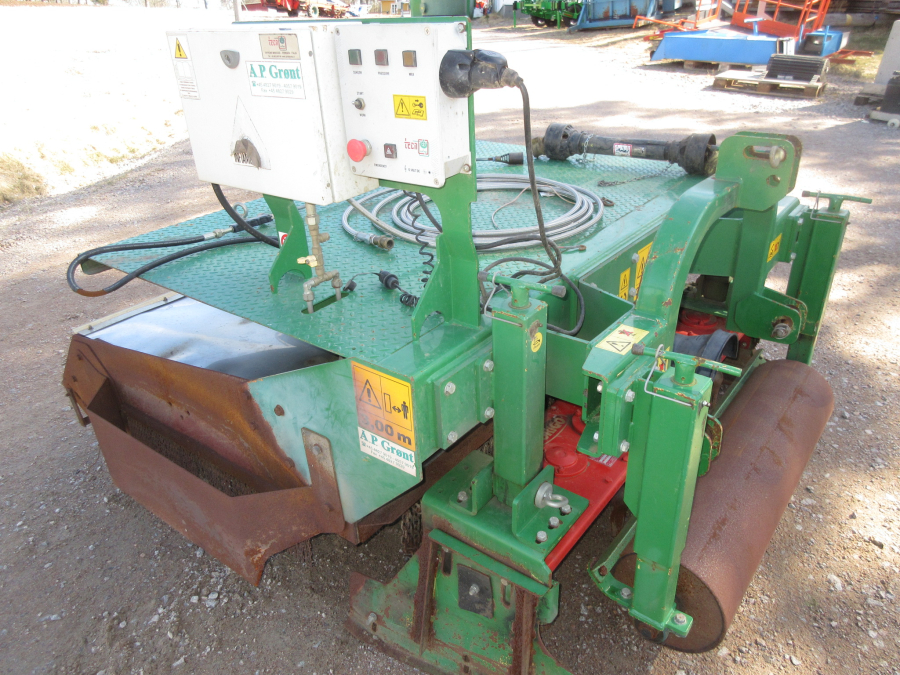 5475 Mingozzi bed weeder 