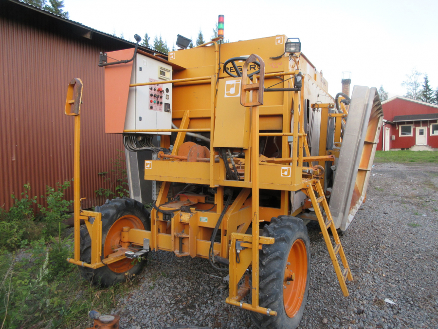 5486 Steam Sterilisation machine selfpropelled