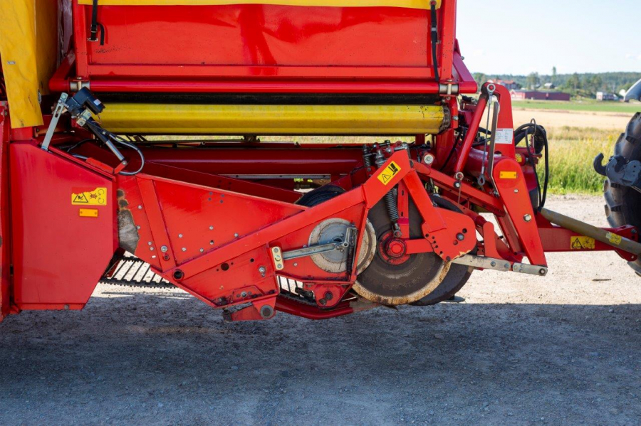 5489 Grimme SE75-40 potato harvester used second hand