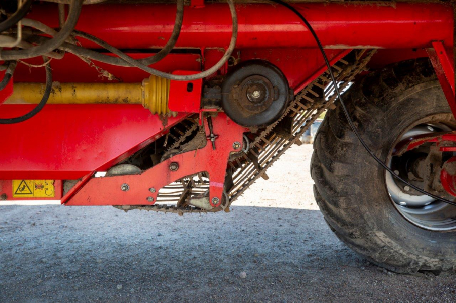 5489 Grimme SE75-40 potato harvester used second hand