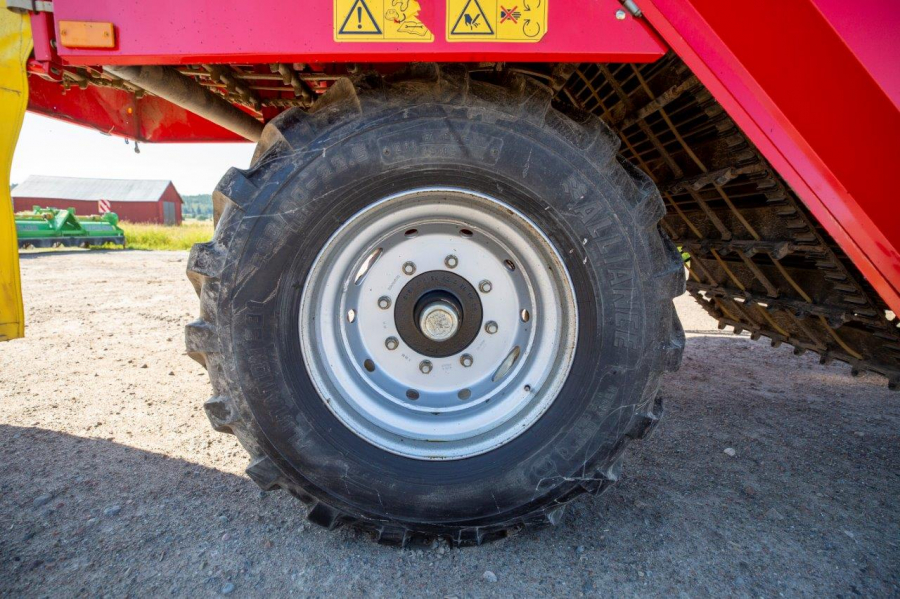 5489 Grimme SE75-40 potato harvester used second hand