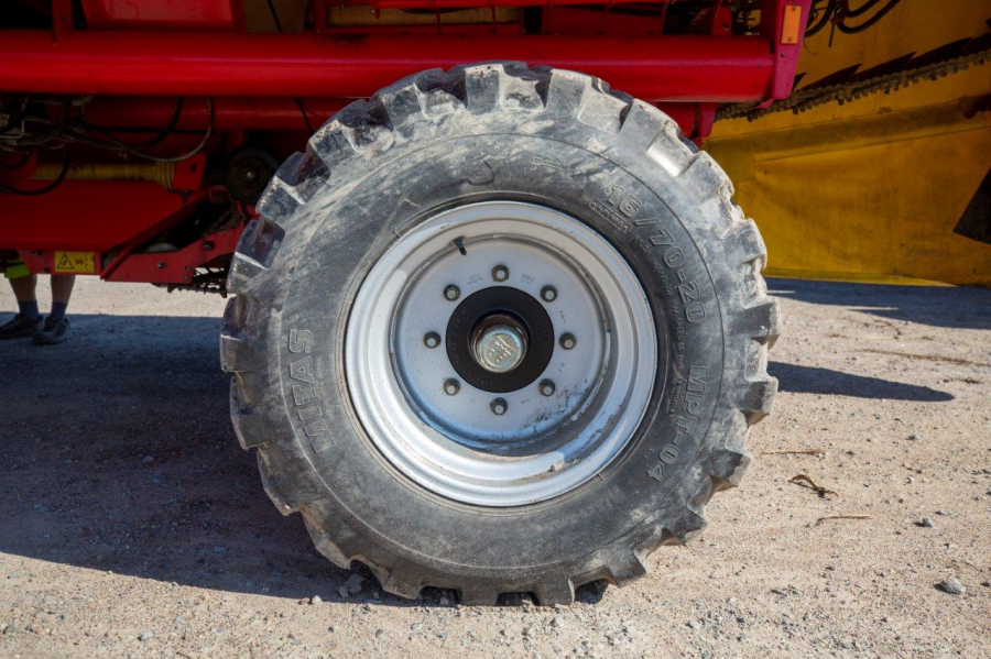 5489 Grimme SE75-40 potato harvester used second hand