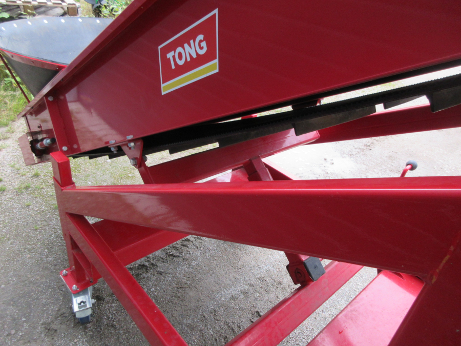 5497 Tong elevator 2300x750 mm. +700 mm Swahn
