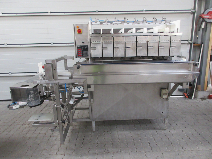 5500 Newtec 2008 with G45 tape twister bagger