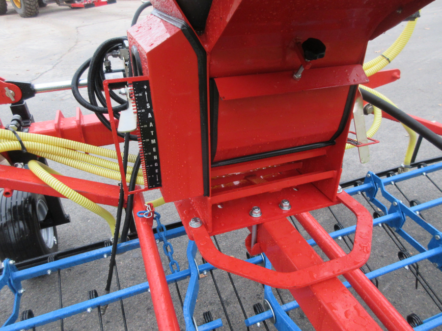 5508 Hatzenbichler weed cultivator 6 m with Air 8 seeder