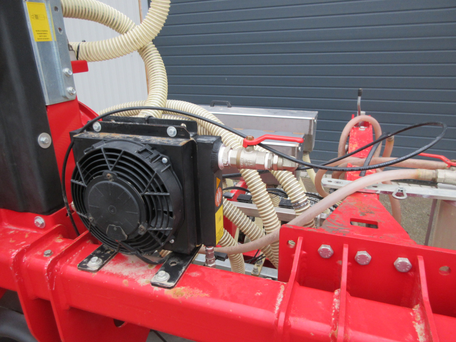 5511 Agricola Italiana AI-640 SNT precision seeder