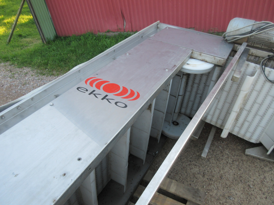 5517 EKKO elevator Vertikal 3600x600 mm EDELSTAHL