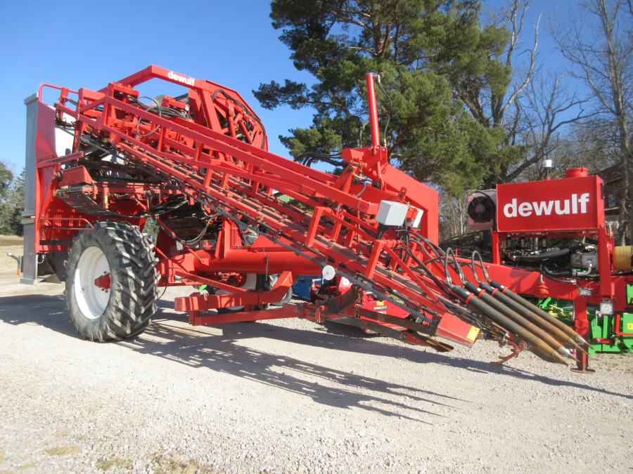 5528 Dewulf GKII Möhrenroder mit Elevator 2 Reihe